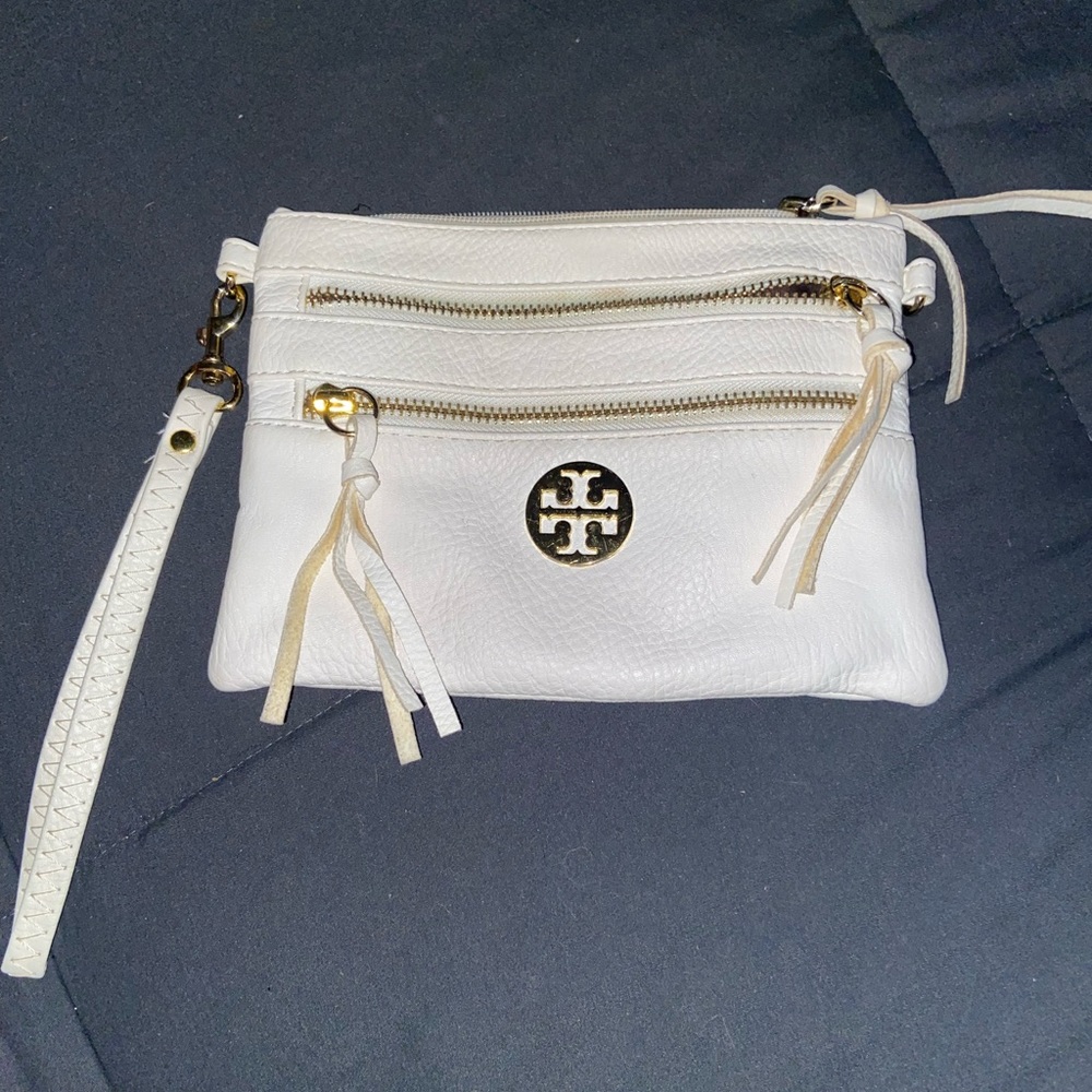 COPY - Tory Burch Clutch Wristlet!